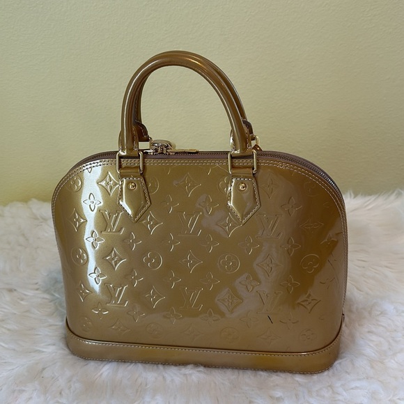 💯Authentic Louis Vuitton Alma  Women's Bag🍀 - Picture 12 of 17